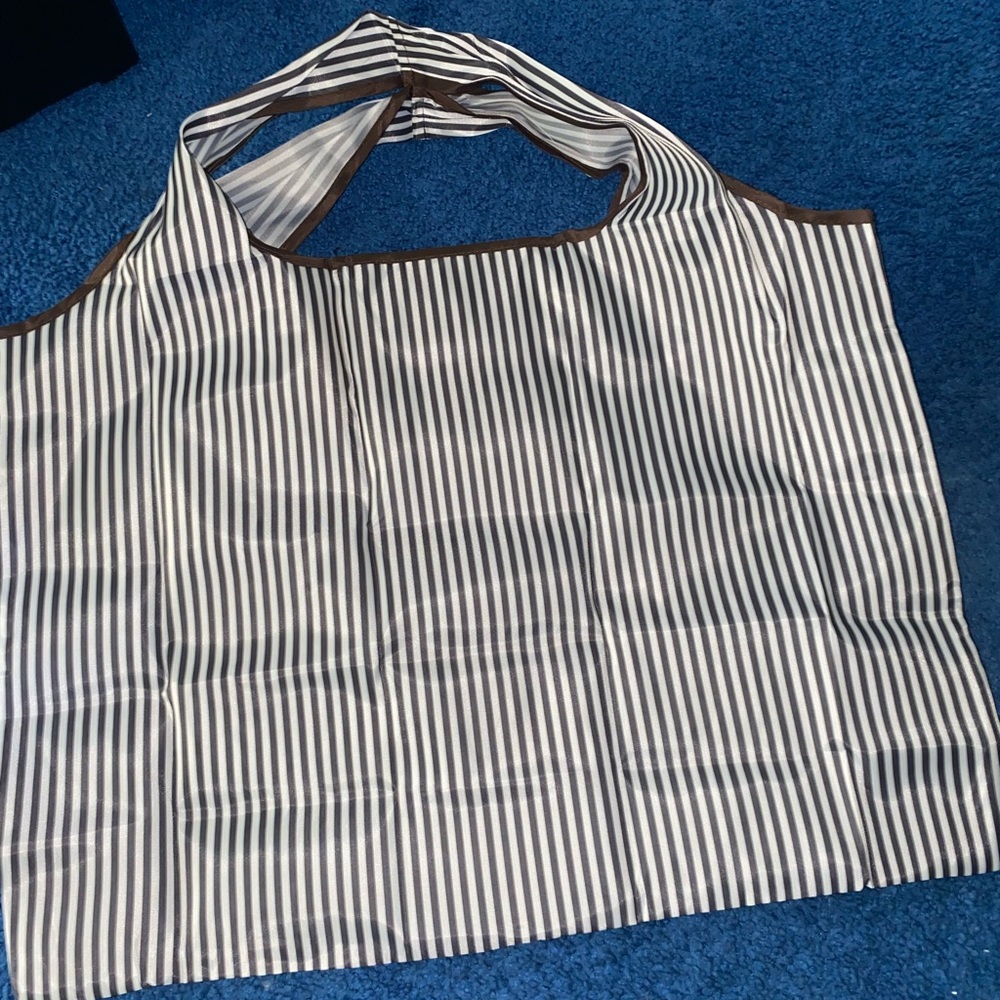 NWT STRIPED OVERSIZED TOTE/TRAVEL BAG👜 - Picture 5 of 5